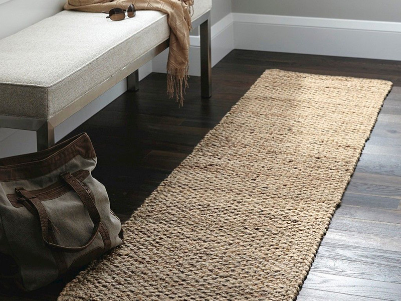 Как выбрать ковровую дорожку домой